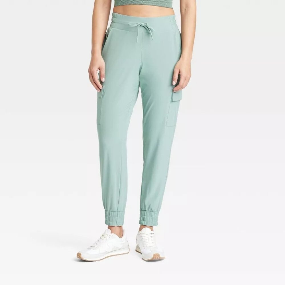 NEW All In Motion Active Light Mid-Rise Cargo Jogger Pants - Olive Green - Med